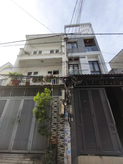BÁN NHÀ GẦN TÔ KÝ - TÂN CHÁNH HIỆP QUẬN 12 - HẺM 4M - 4.5X20 - 3 TẦNG - NHỈNH 5 TỶ