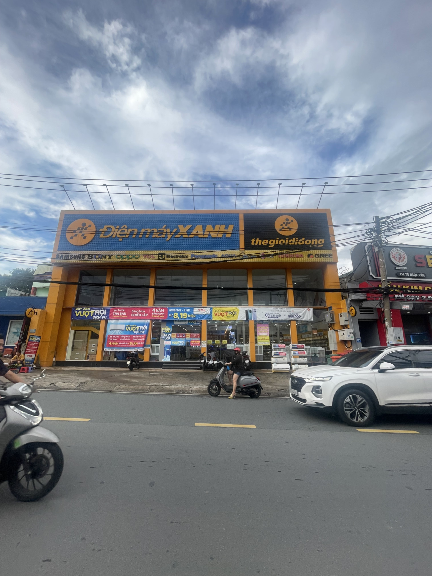Bán đất mặt tiền đường Tô Ngọc Vân, Linh Đông - 420m2 - giá 60 tỷ
