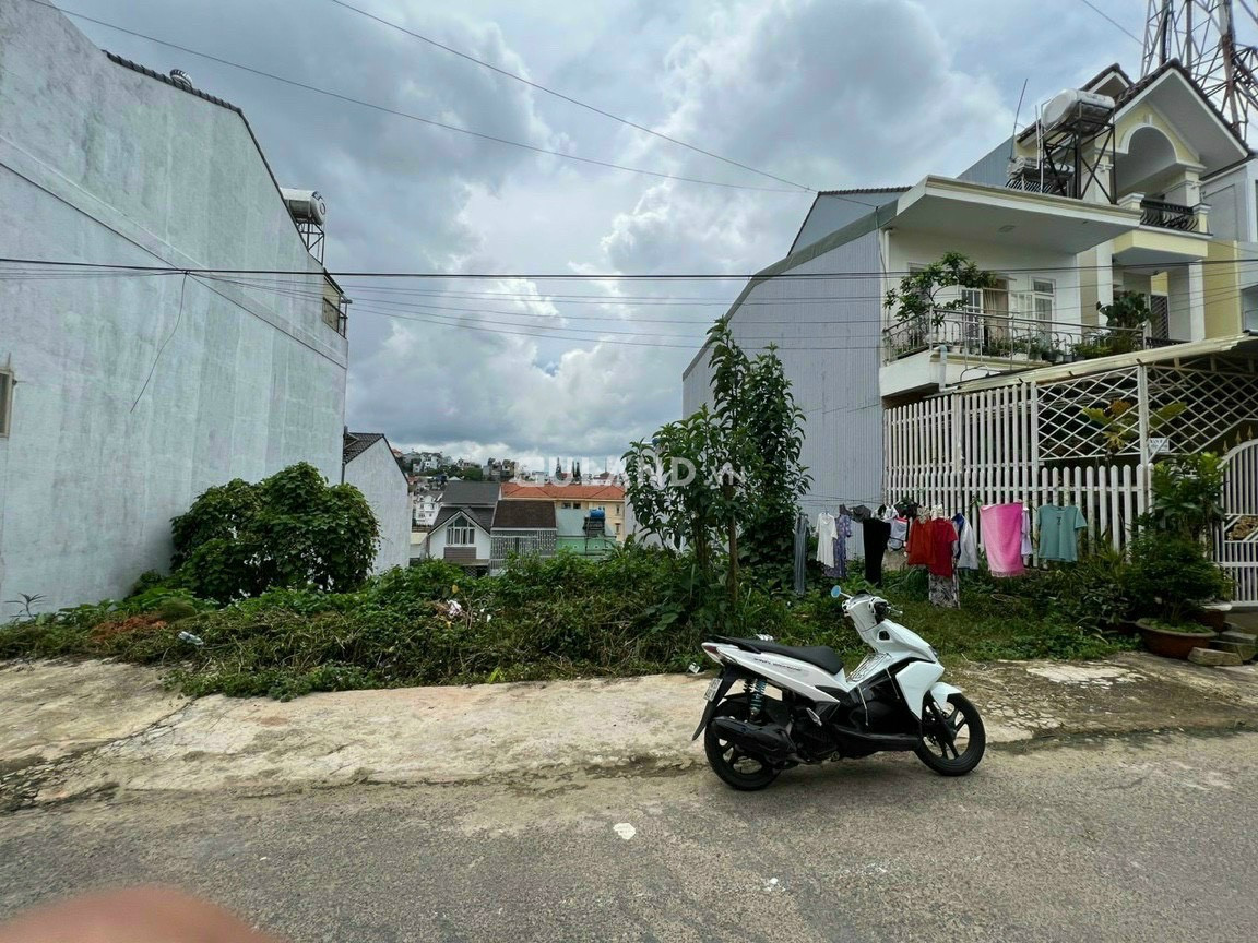 Còn sót 1 lô duy nhất——-> lô đất KQH Ngô Quyền. P6.TP Đà Lạt. cách chợ đêm Đà Lạt 2.5km
