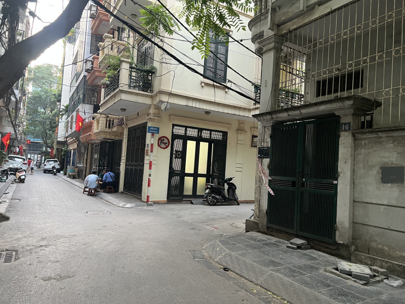 Bán nhà Tô Vĩnh Diện (Thanh Xuân) 60m, 5 tầng, mt 5.2m, giá 19.5 tỷ