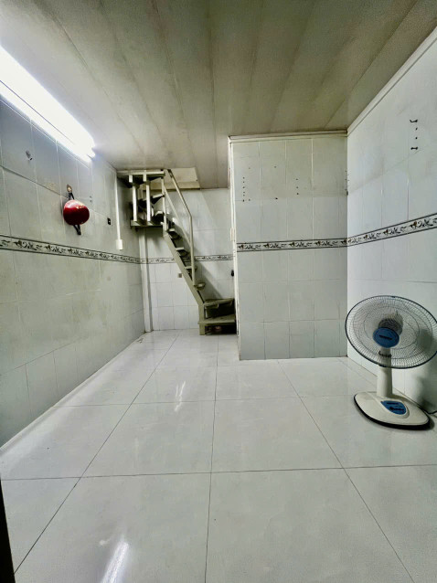 NHÀ MỚI DIỆN TÍCH 25 M2 
GIÁ CHỈ 1 TỶ NGÂN CHO VAY 500 TRIỆU