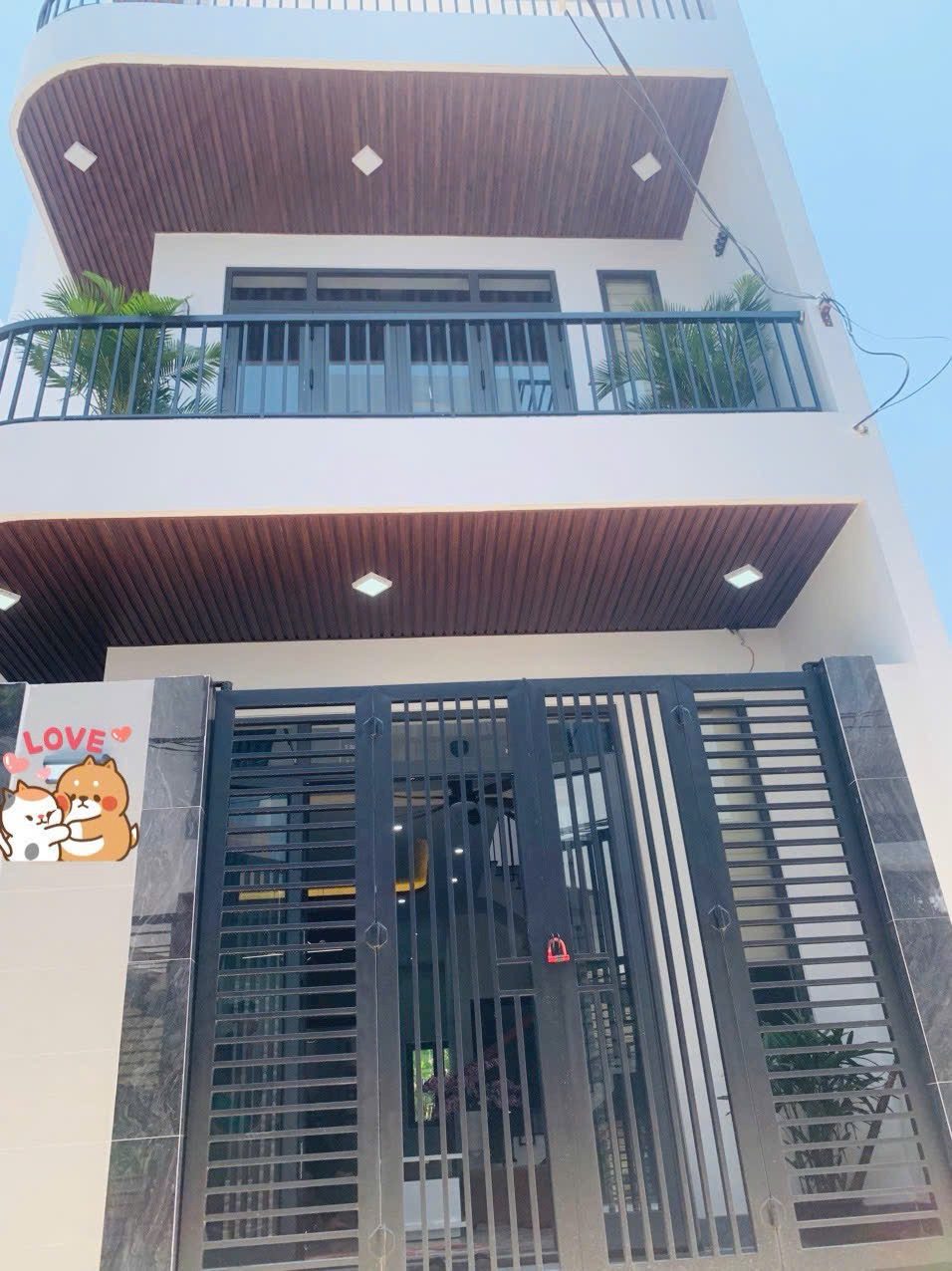 CẢNH BÁO: NHÀ 2 TẦNG MỚI ĐẸP , 80M2 + GIÁ NGON + Ô TÔ ĐỖ CỬA →4.X TỶ