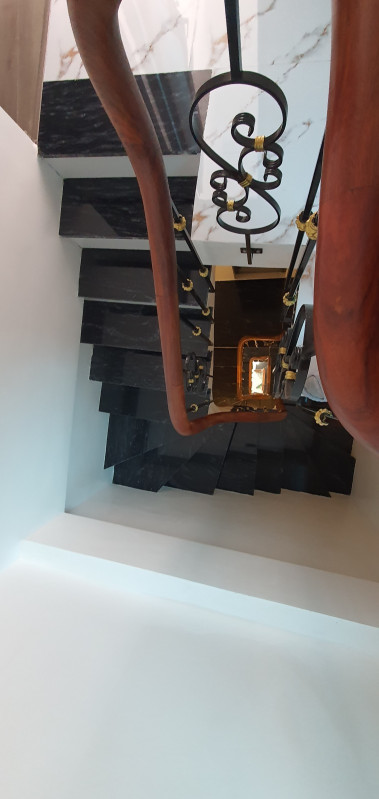 Bán nhà Tôn Đức Thắng (Đống Đa) 23m, 4 tầng, mt 3.5m, giá 5.550 tỷ