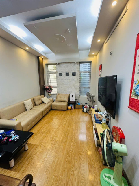 NHÀ ĐẸP QUAN THỔ 3 - TÔN ĐỨC THẮNG- 44M2-NGÕ RỘNG 5M-MT3,7M-12,5 TỶ