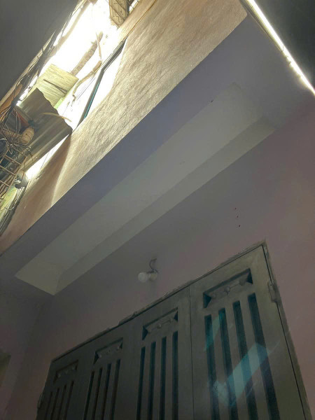 Cho thuê nhà ngõ Văn Hương, 4 tầng, 2 ngủ, 7 Triệu Full đồ chỉ việc vào ở ngay