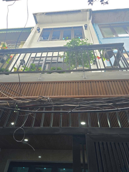 Bán nhà Tôn Đức Thắng (Đống Đa) 46/52m, 3 tầng, mt 3.6m, giá 10.5 tỷ