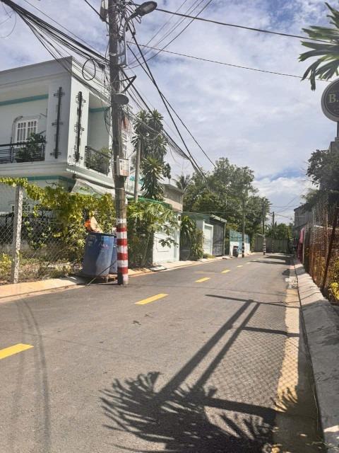 BÁN NHÀ ĐƯỜNG NGÔ CHÍ QUỐC, BÌNH CHIỂU - 226m2 - GIÁ 9 TỶ TL