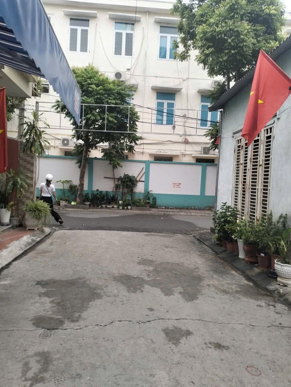 🔷🔷🔷Bán đất tặng nhà một tầng cũ. Ngay trường cấp 1 Nguyễn Trãi, phường Trại Chuối, giá chỉ 2,15 tỷ