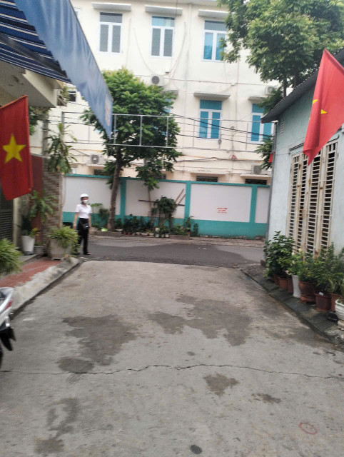 🏡🏡🏡Chào bán nhà 3 tầng Trại Chuối giá 2,9x tỷ