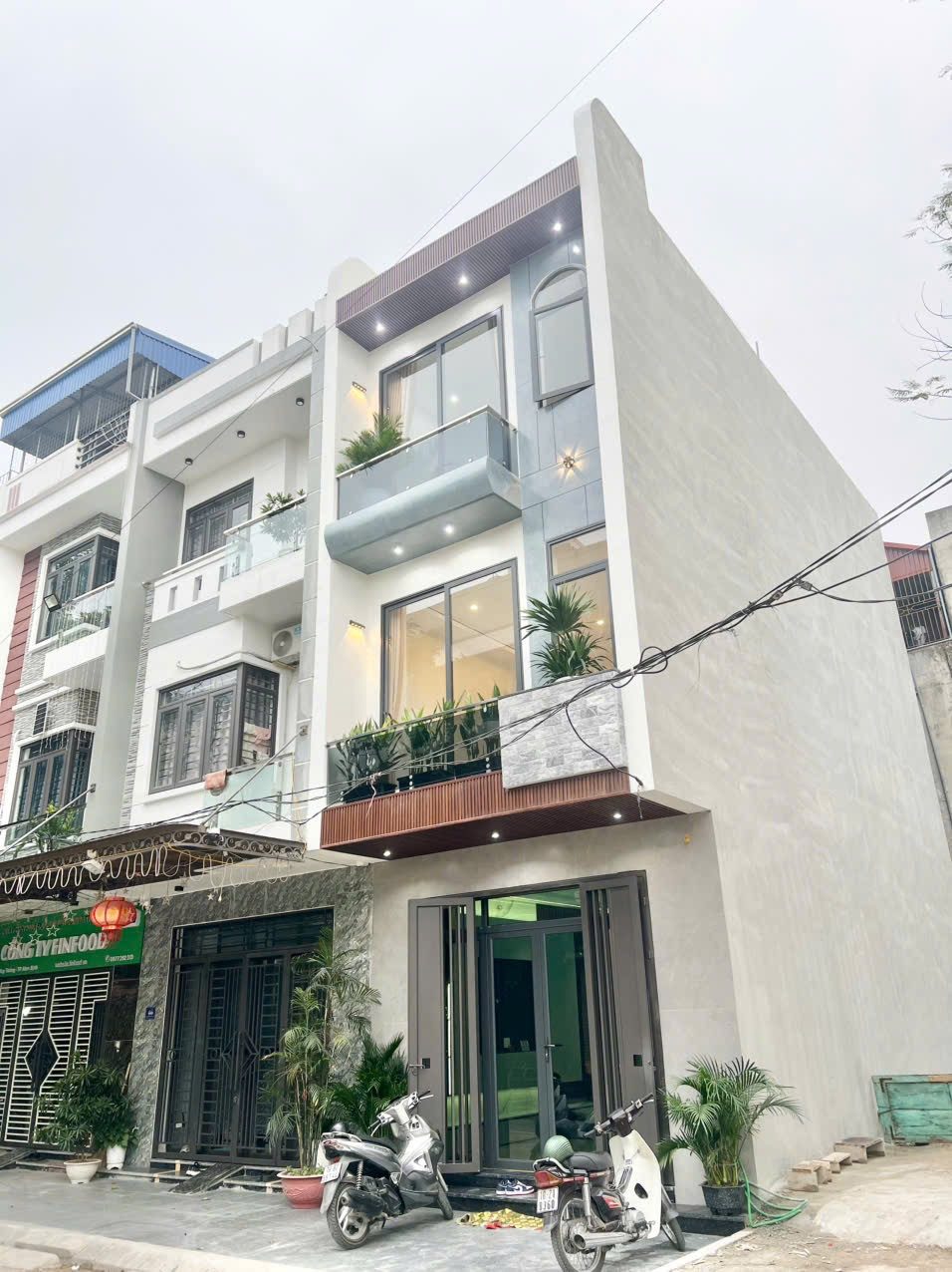 Đất Đô Thị , Mặt Đường Đô Thị