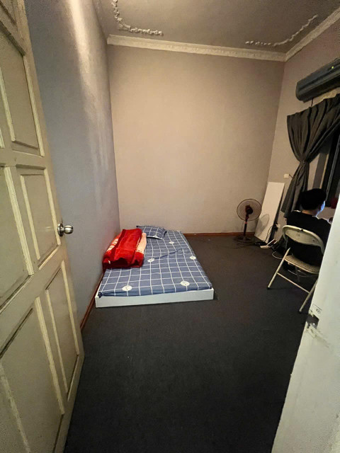 Bán chcc no08 2 ngủ 1wc  dt:70m2 trần đăng ninh cầu giấy giá 3,6 tỷ ( có thương lượng )