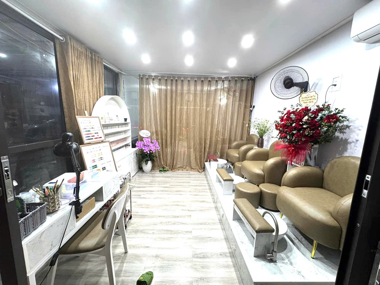 SANG NHƯỢNG GẤP QUÁN NAIL – MI – GỘI TẠI ĐỊNH CÔNG, HOÀNG MAI, HÀ NỘI