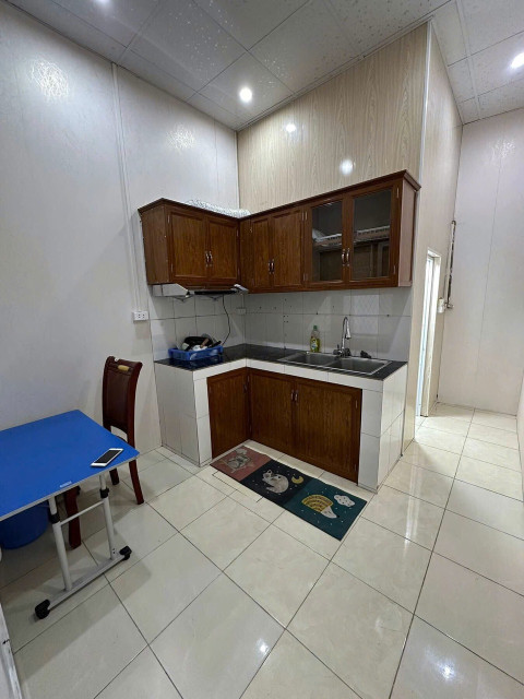 Cho thuê nhà ngõ ô tô tải tránh nhau Phố Trần Điền, 38m2, 1 ngủ, 1 khách, 1 bếp, 5 Triệu/th