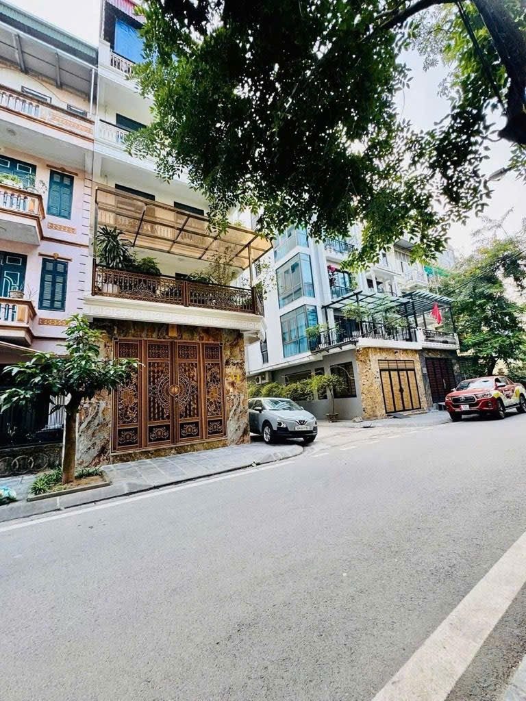 Bán nhà 93m² có sẵn 85m² thổ cư ngang 5m giá 40 tỷ tại Đường Trần Điền Phường Phương Liệt