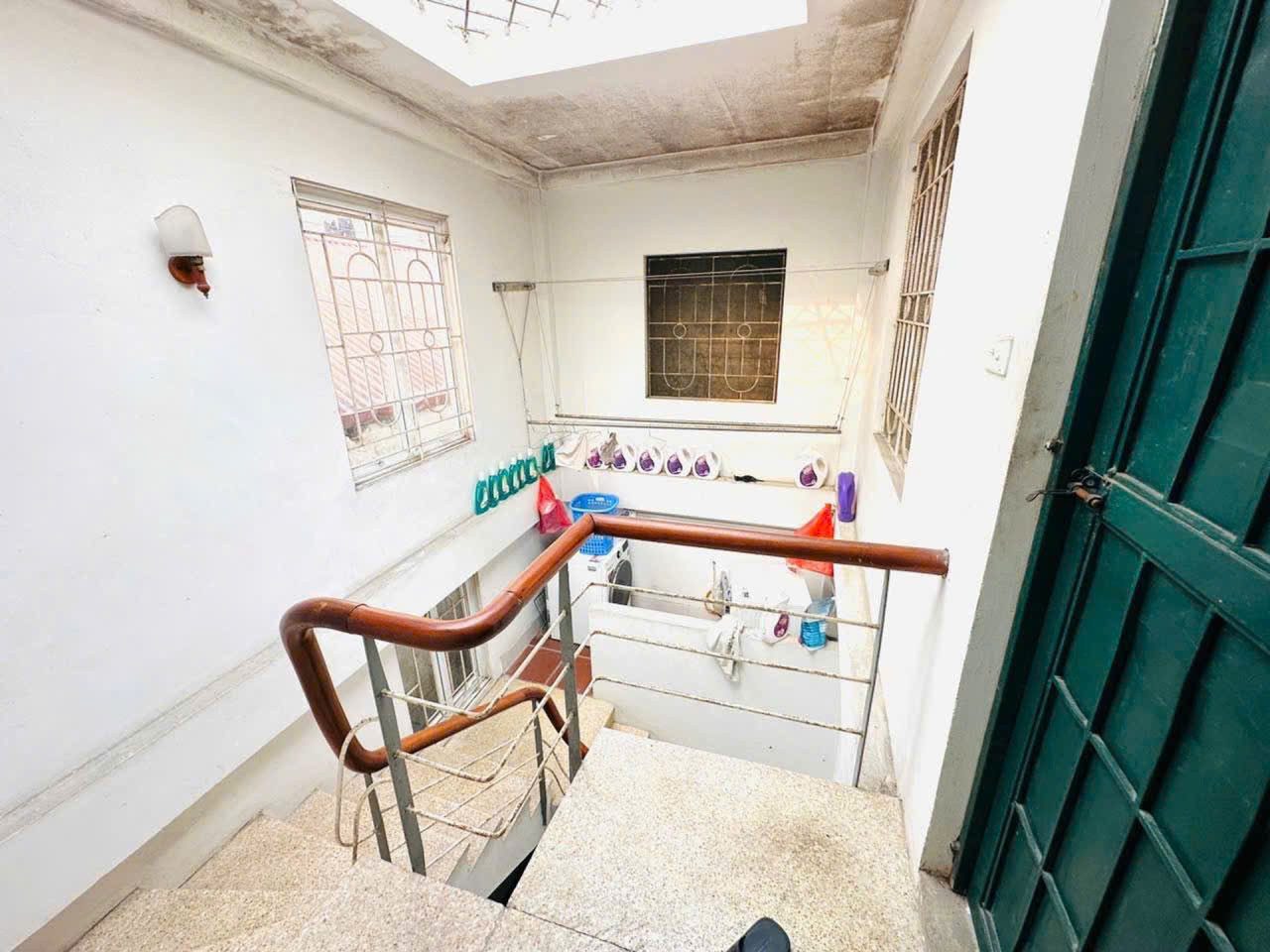 🏡 LOANH QUANH 9 TỶ SỞ HỮU NHÀ TRUNG TÂM CẦU GIẤY – GẦN TRẦN DUY HƯNG – KHÔNG CÓ CĂN THỨ 2 ✨5 Tầng - 36m2.