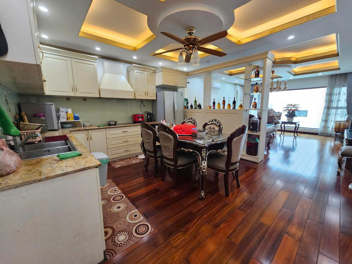 HOT! BÁN NHÀ LÔ GÓC TRẦN DUY HƯNG, 52M2, 6 TẦNG THANG MÁY, Ô TÔ VÀO NHÀ, NHỈNH 17 TỶ