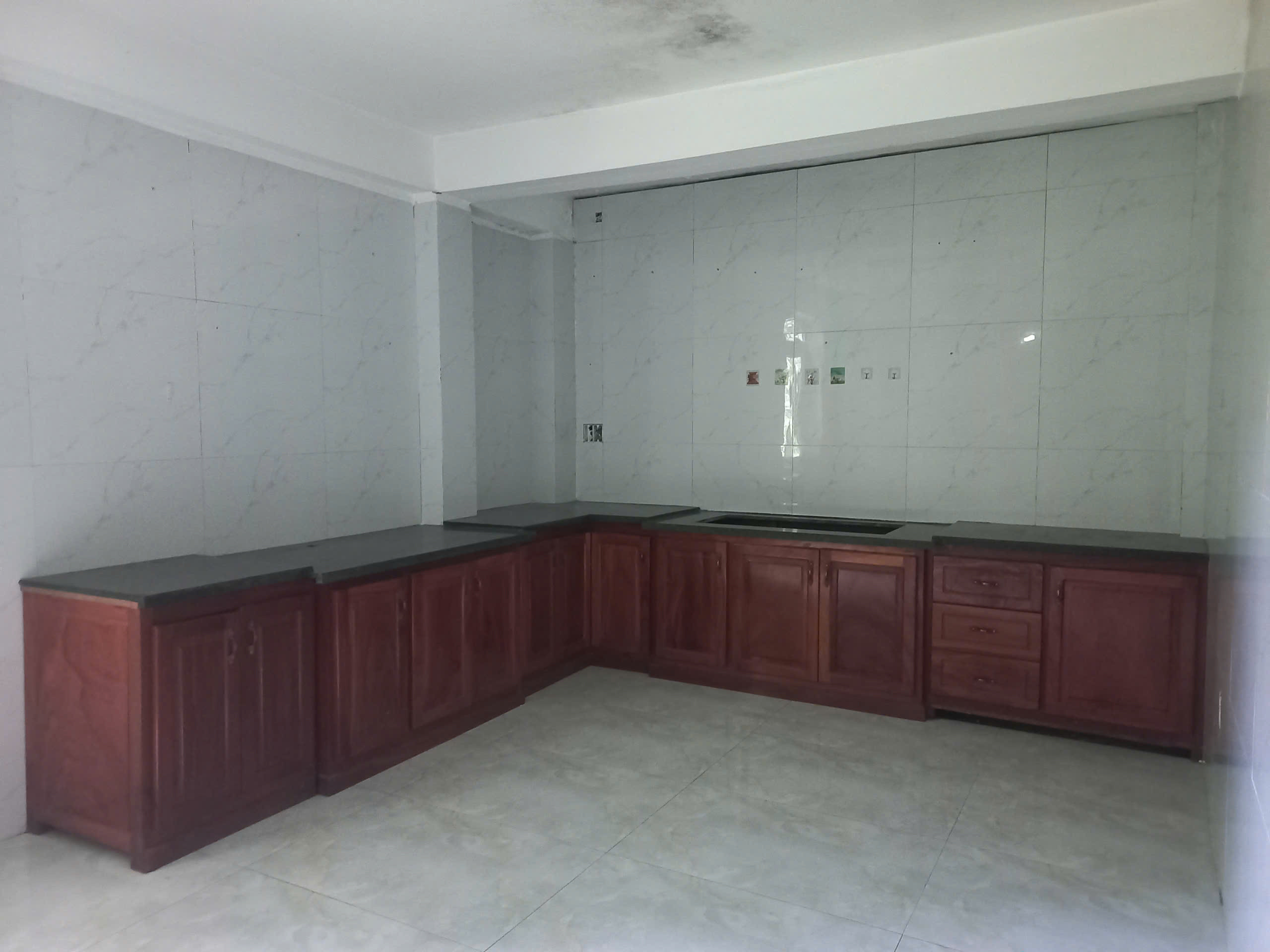 Bán nhà 94,2m² full thổ cư ngang 5,8m giá 8.2 tỷ tại Đường Trần Hoàng Na Phường Tân An