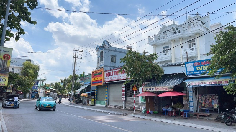 Bán nhà 173m2 MẶT TIỀN Trần Hưng Đạo,khu vực Kinh doanh víp si líp