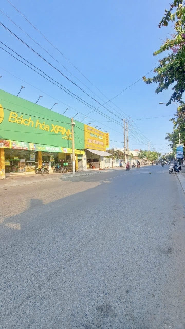 CHỦ NGỘP BANK – BÁN GẤP LÔ ĐẤT
168M²–TẶNG NHÀ-MUA GIỮ TIỀN QUÁ NGON.