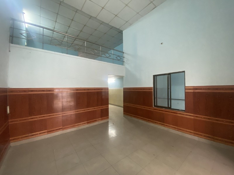 ► Kiệt Ô tô sát Trần Hưng Đạo đi bộ ra Cầu Sông Hàn, 81m2, ngang 5.5m, 2 mặt thoáng, 4.x tỷ