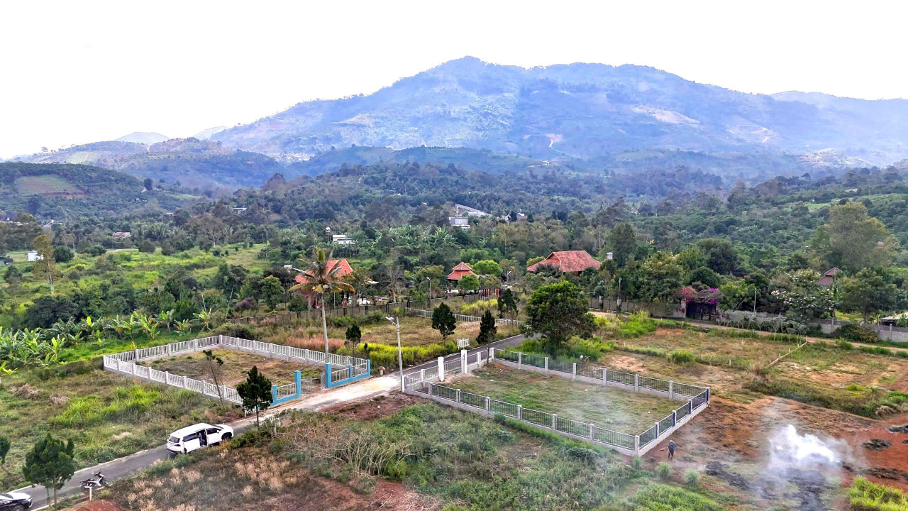 Đất trung tâm Bảo Lộc, view núi Đại Bình đối diện homestay, ngang 14m