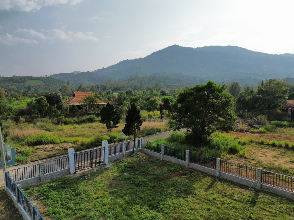 Đất thổ cư view núi săn mây tại Bảo Lộc, ngang 14m