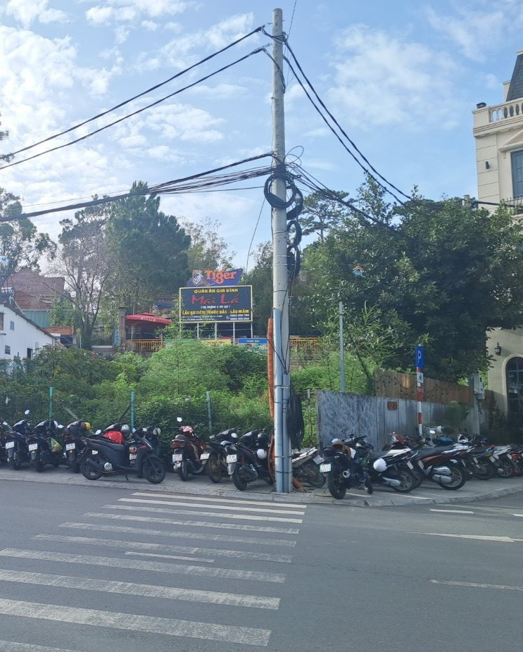 Đất Lớn Gần Khách Sạn Sài Gòn – Đà Lạt Mặt Tiền Đường Trần Phú P3  – Ngọc Anh