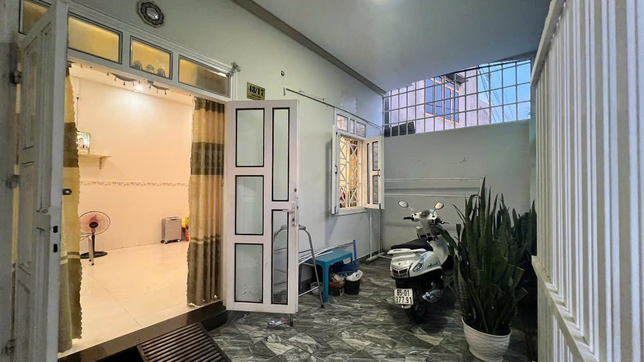 🔥 Nhà Đẹp 2PN – Gần Siêu Thị Coopmart – Giá Chỉ 1 Tỷ 7 – Mua Ngay!