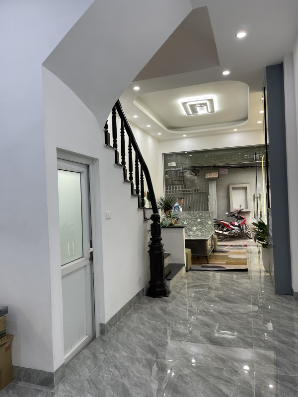 Bán nhà Trần Phú (Hà Đông) 33m, 4 tầng, mt 3.3m, giá 7.8 tỷ