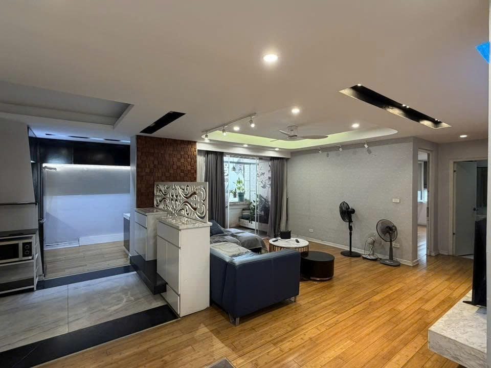 Cho Thuê Căn Hộ Chung Cư Trần Phú - Văn Quán - Hà Đông 132M² 3 Ngủ Full Đồ - Giá Thuê 15tr