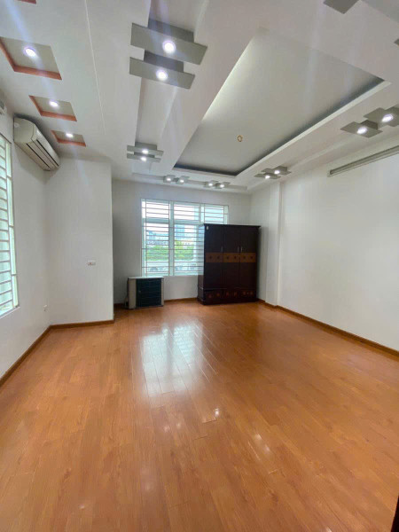 Bán nhà phân lô Trần Quang Diệu - Trước nhà 7m ngõ nông gần phố 55m mặt tiền 4,8m