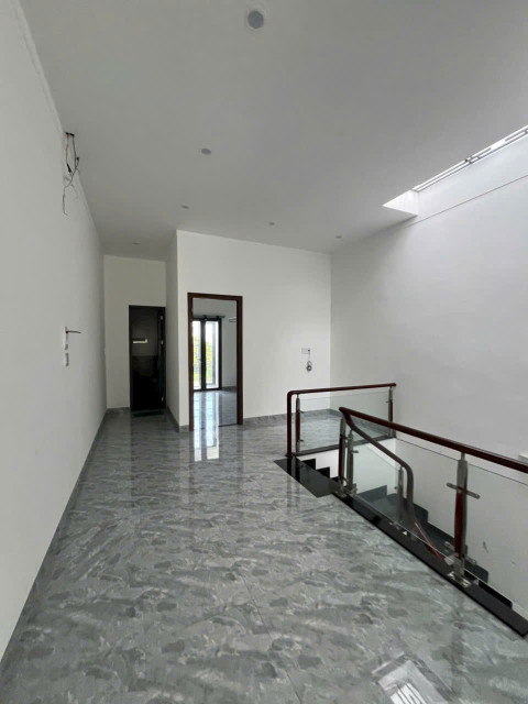 cần tiền bán gấp nhà mới gần chợ phan bội châu