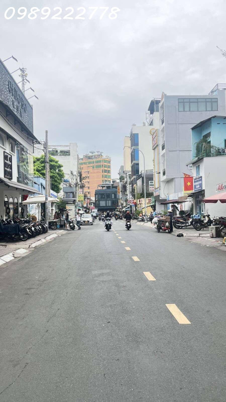 MẶT TIỀN ( Quận 1 )  -- KẾ TRẦN QUANG KHẢI - VỊ TRÍ ĐẮC ĐỊA - CHÍNH CHỦ LÂU NĂM - DT 49M2 - 4 TẦNG BTCT - 4PN - VỈA HÈ KINH DOANH.