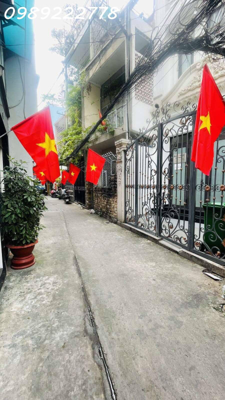 [#QUẬN_1]—P.TÂN ĐỊNH- HXH- CHỈ 5 CĂN RA MẶT TIỀN - ( 4x17.5)- 4 TẦNG BTCT- 5 PHÒNG- CHÍNH CHỦ 1 ĐỜI.