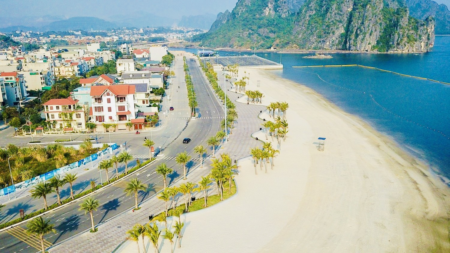 Cần bán nhanh lô đất BT mặt đường bao biển đẹp nhất Việt Nam