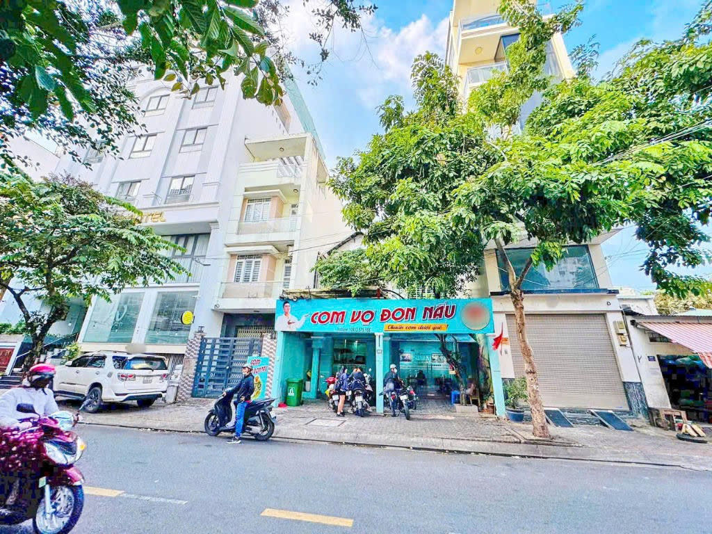 SIÊU HIẾM – MẶT TIỀN TRẦN QUỐC THẢO, Q3 – TÒA NHÀ 6 LẦU ĐANG KHAI THÁC 150TR/THÁNG