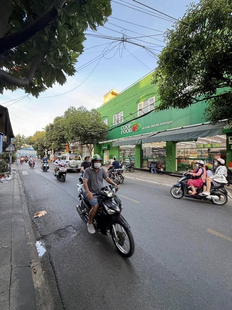 SIÊU PHẨM - MẶT TIỀN KINH DOANH P. TÂN SƠN NHÌ - DÒNG TIỀN ỔN ĐỊNH - 3 TẦNG 60M2 CHỈ 11.2 TỶ