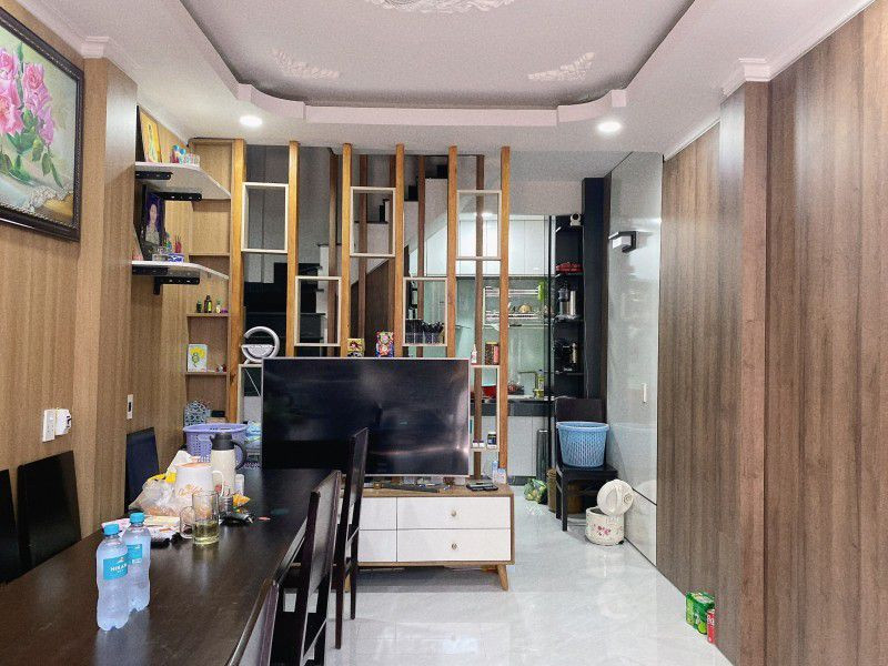NHÀ 3 TẦNG NHỎ XINH - HẺM NHỰA 3.5M SẠCH SẼ AN NINH DÂN TRÍ - NHỈNH 3 TỶ.