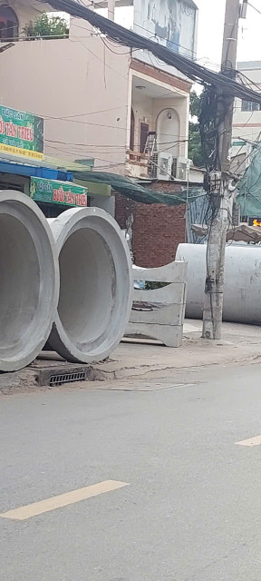 Bán Nhà hem OTO, Trần Xuân Soạn  khu cư xá ngân hàng, gần đại học Marketing- diện tích đẹp gổ xịn  diện tích 80m2 lh Tâm nhà đẹp  0849131413