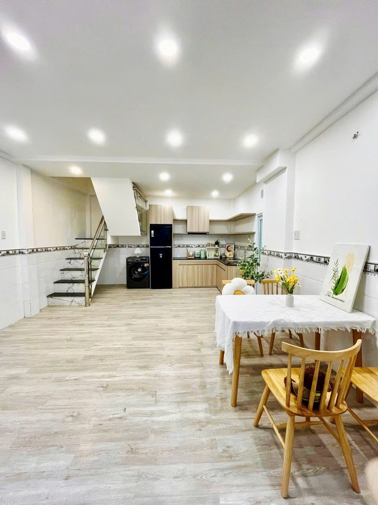 Nhà Kiều Dàm, p. Tân Hưng, ngang 5m 3 tầng, chỉ 3.9 tỷ