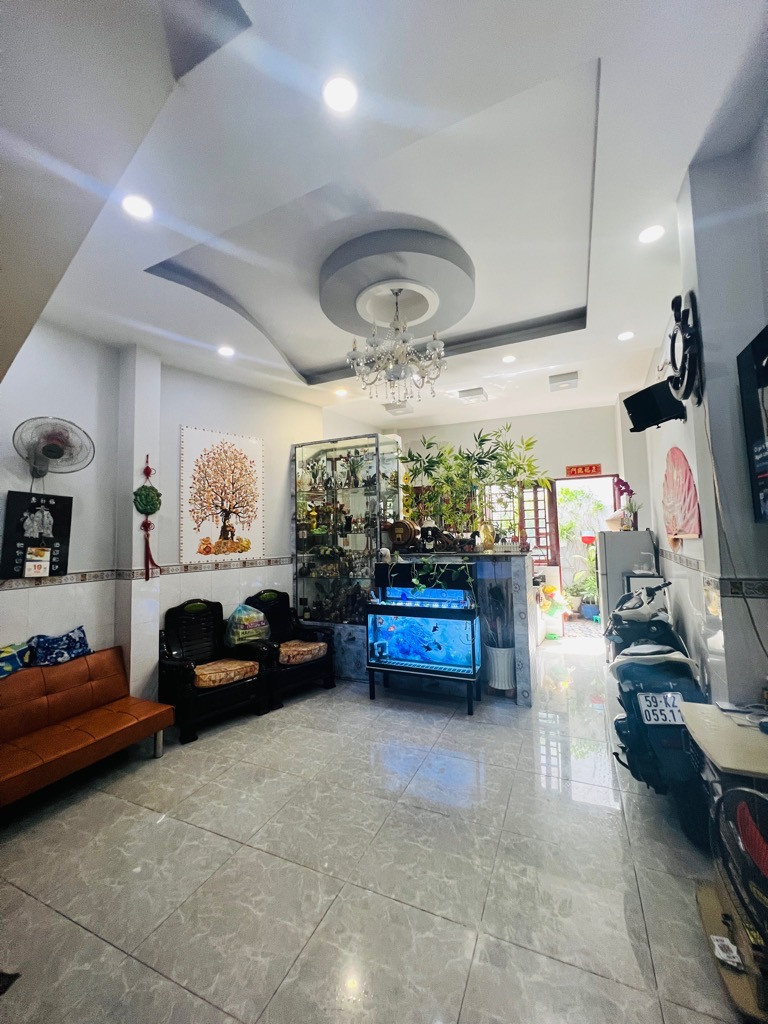 Chỉ 11 tỷ nhà 4 tầng 70m2, hẻm 6m Trần Xuân Soạn, p. Tân Kiểng, Quận 7