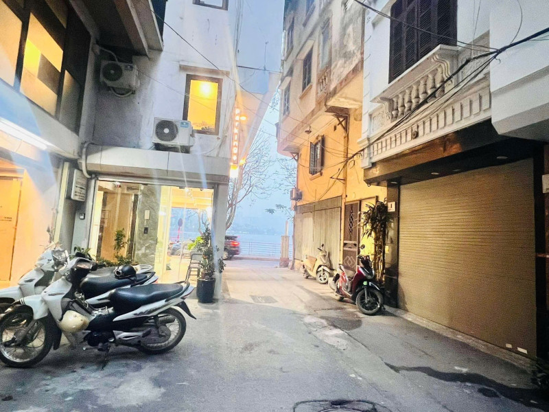 Bán nhà Trích Sài (Tây Hồ) 34m, 6 tầng, mt 3.5m, giá 18 tỷ