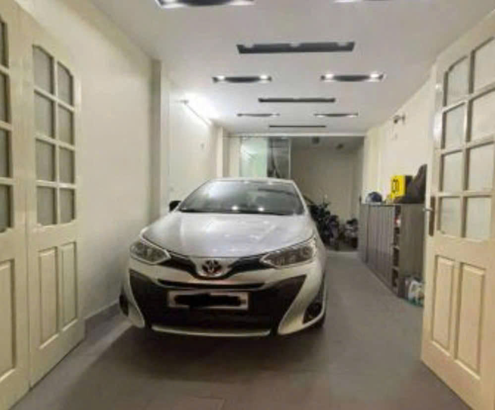 BÁN NHÀ TRÍCH SÀI, TÂY HỒ. 79M2 6 TẦNG GIÁ 18TỶ-10M RA MẶT PHỐ VÀ HỒ TÂY. VỊ TRÍ VÔ CÙNG ĐẮC ĐỊA - HIẾM NHÀ BÁN .