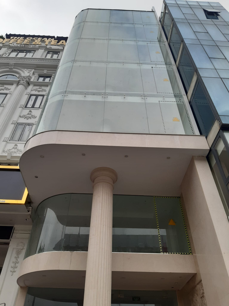 Bán nhà mặt phố Triệu Việt Vương, 140m2, 10 tầng 2 hầm, mặt tiền 7.2m, 159 tỷ, vỉa hè rộng, kinh doanh đỉnh