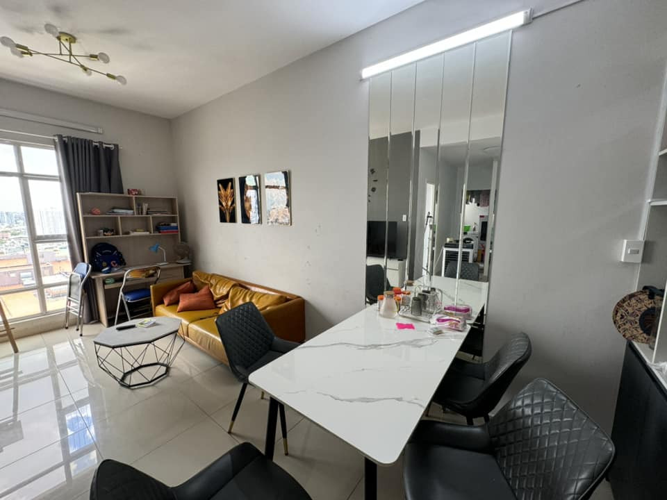 Cần bán căn CC Topaz garden 2pn