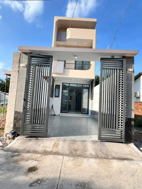 Nhà Trịnh Như Khuê Bình Chánh ngộp cần bán