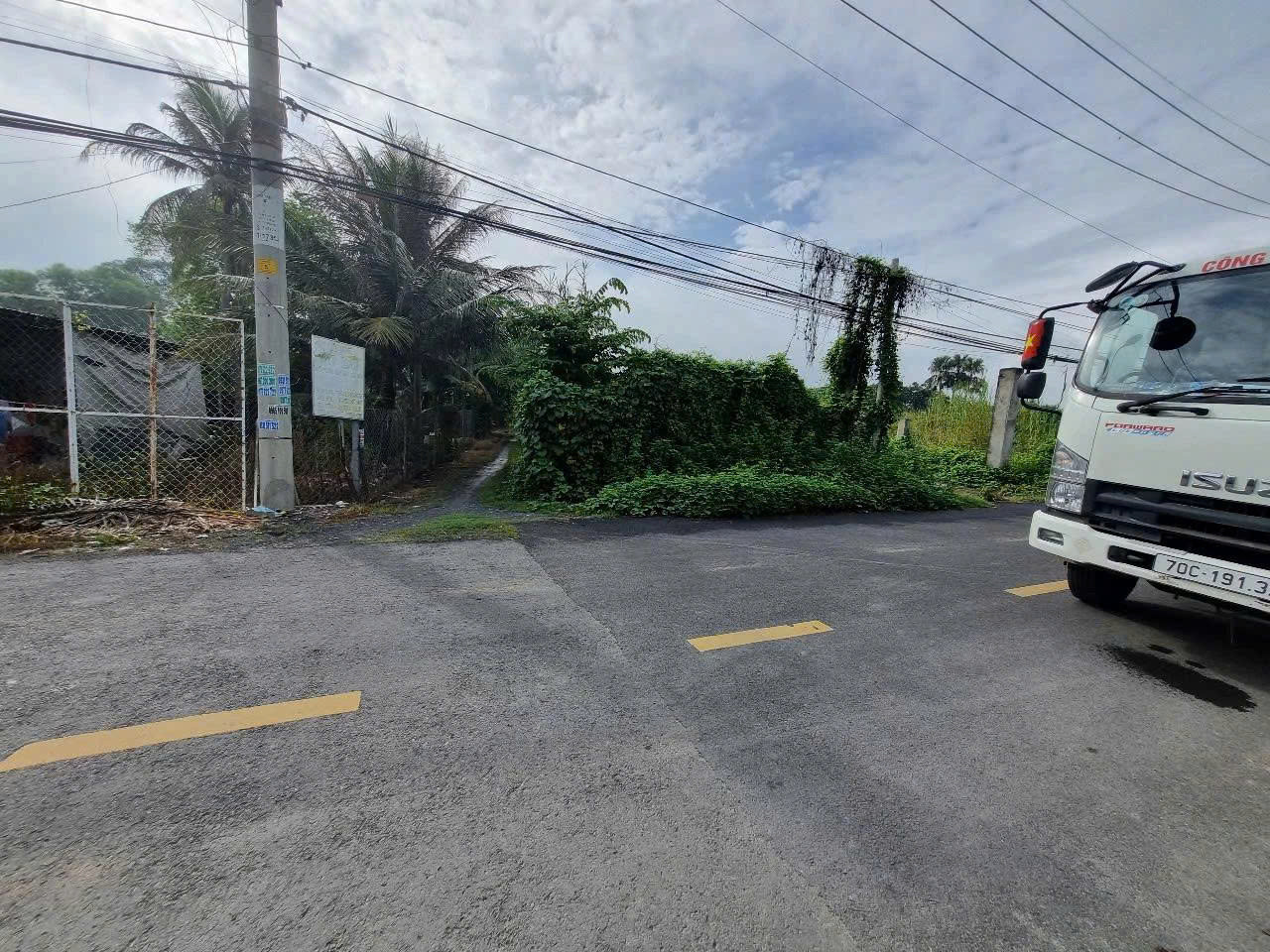 BÁN ĐẤT LÔ GÓC 2 MẶT TIỀN – XÃ TRUNG AN, HÓC MÔN