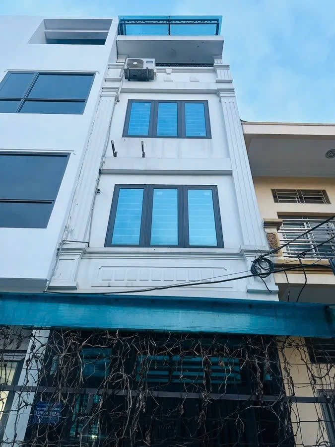 NHÀ DÂN XÂY TẠI TRUNG KIÊN - LÀNG HOA TÂY TỰU