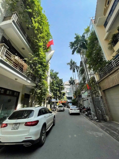 BÁN NHÀ PHÂN LÔ TRUNG KÍNH, CẦU GIẤY - 75M² x 5T - MT 6M - VỈA HÈ Ô TÔ TRÁNH - KINH DOANH
