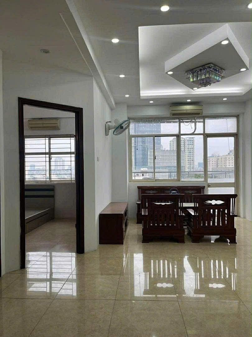 Cho Thuê Chung Cư 65M² 2 Ngủ Phố Trung Kính - Cầu Giấy - Giá Thuê 12tr